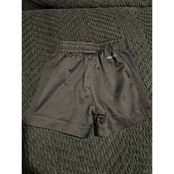 12 mth baby boy Nike set - Picture 1 of 4
